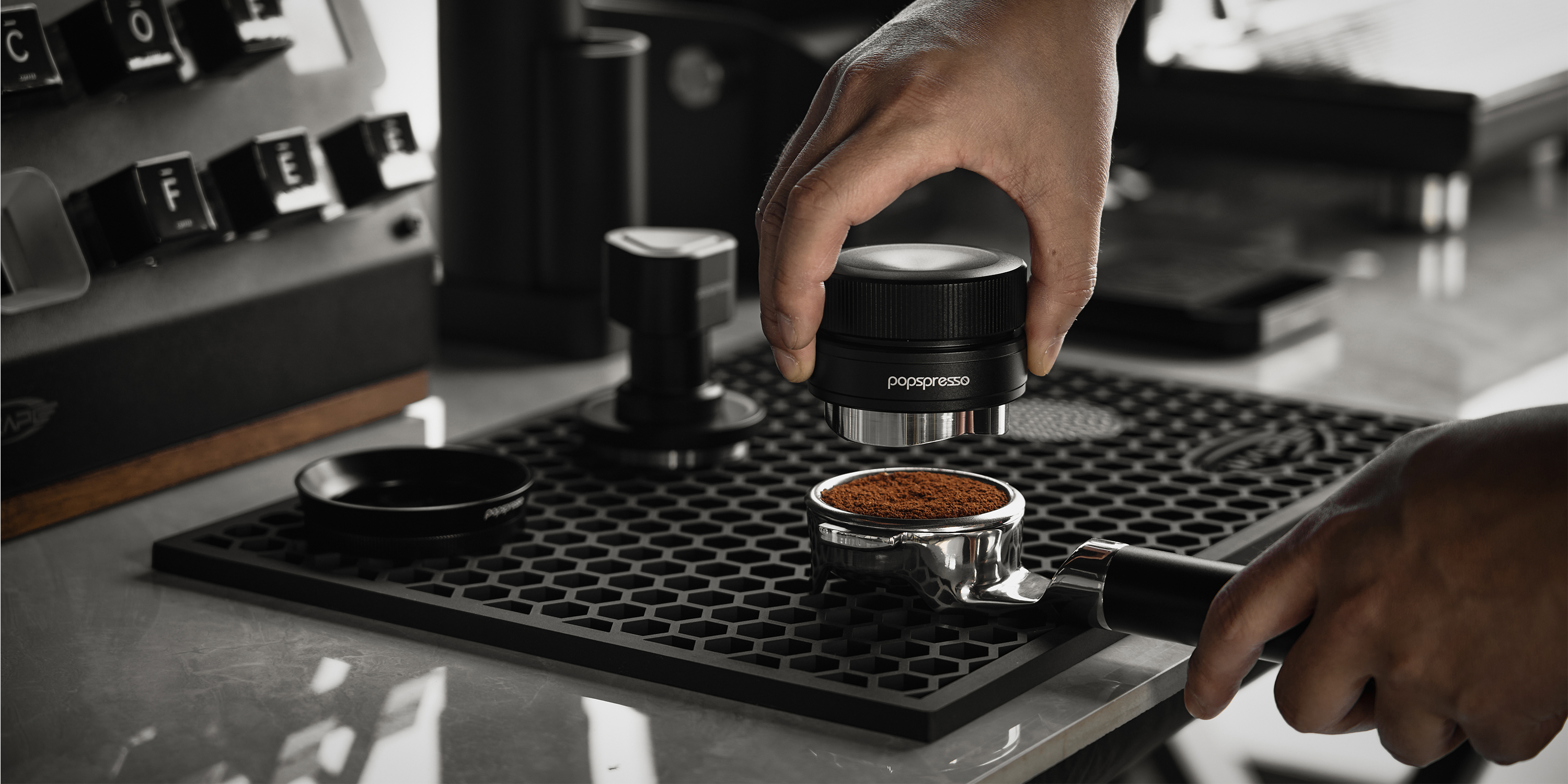 Mastering Espresso Consistency: Why a Precision Coffee Scale is Your Ultimate Tool