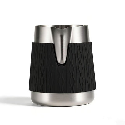 popspresso-milk-frothing-pitcher-with-silicone-grip
